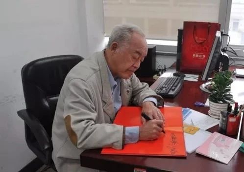 耶鲁大学教授给博士新生的真诚建议:博士之路,选择与坚持的艺术