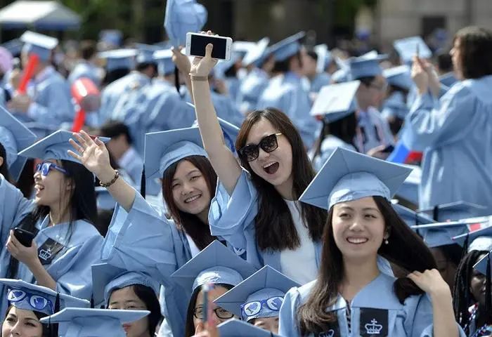 突发!特朗普一纸令下,美国大学招生信息公开,今后录取标准将如何改变?