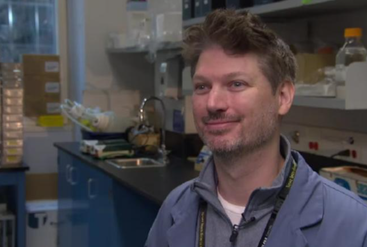 加国天价计划截胡顶尖科学家,25人弃美回多伦多