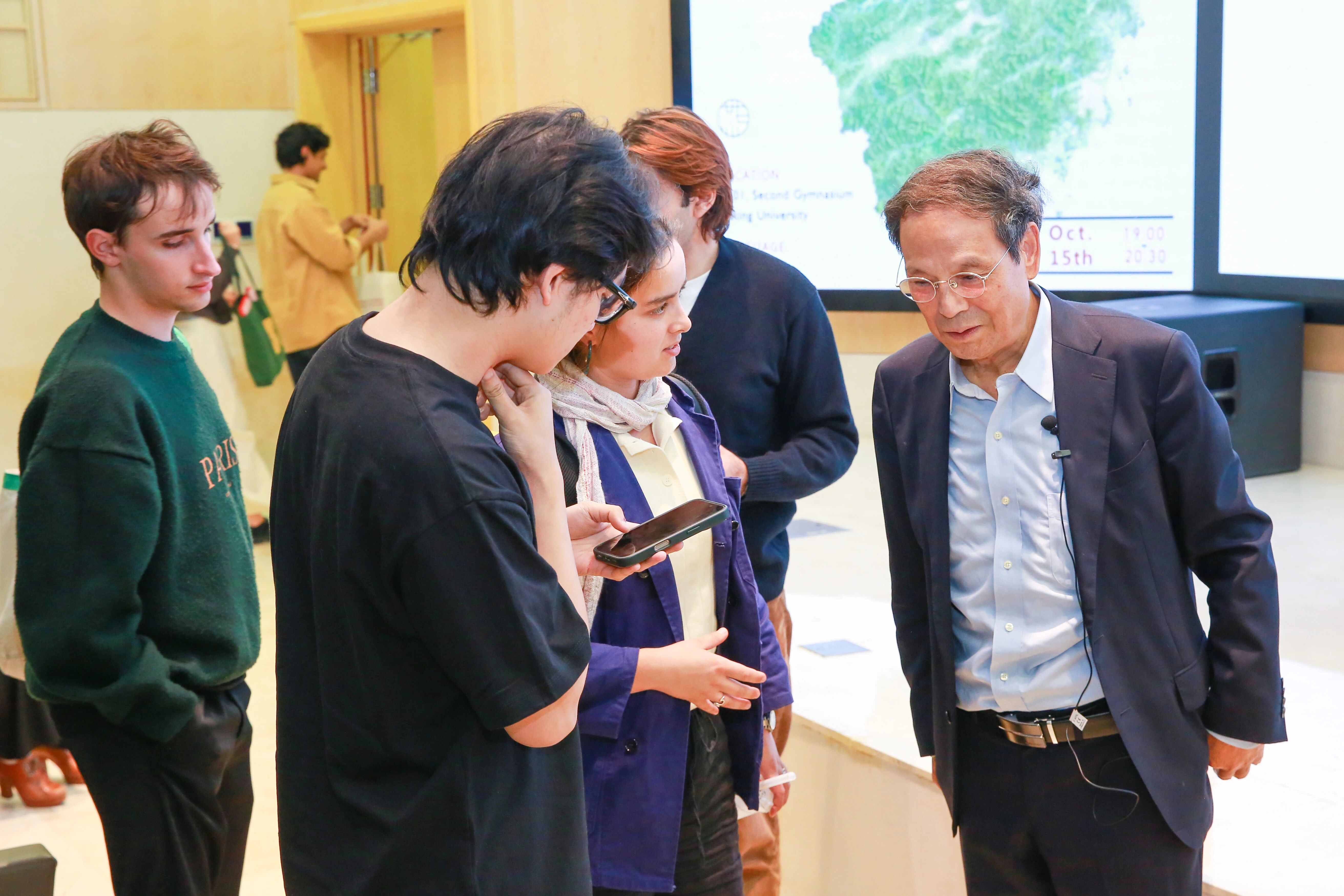 ΰ | 㽭ģʽйתͷչеһ·ģʽ