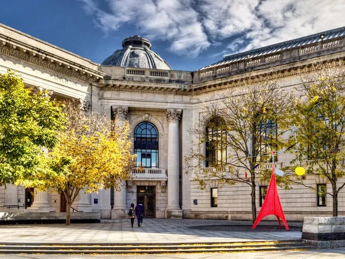 ������У��¼ �� ������Ү³��ѧ�������ĳ������ս��