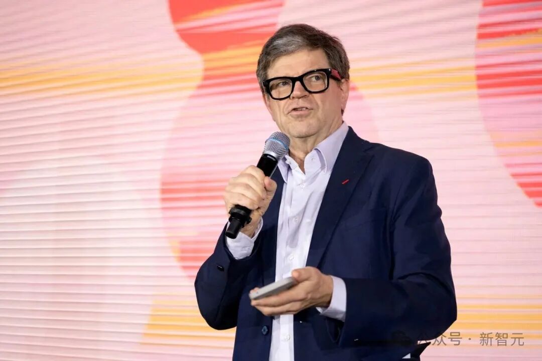 AI����ͷ����̨ͬ����ɷɼ���LeCun������ѫ�����Ƕ�����