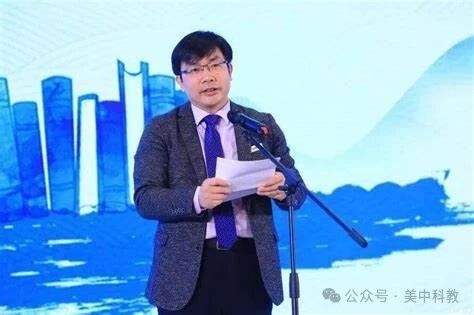 包刚升:如何理解不断变化的西方社会?