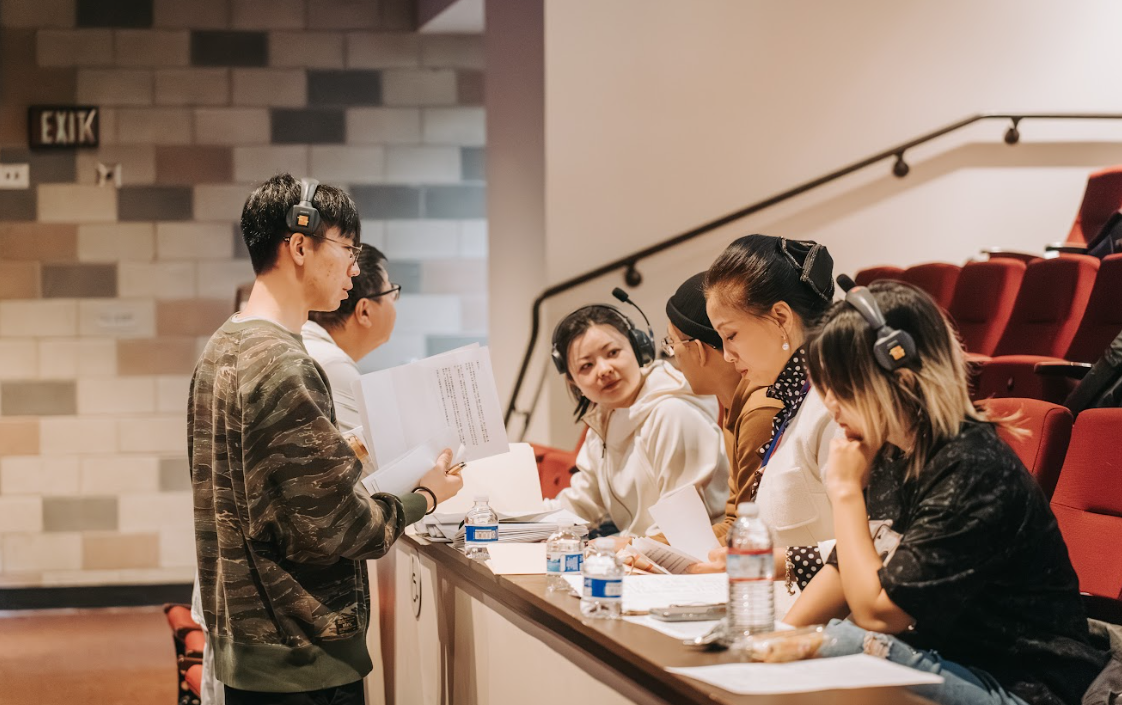 【载歌在谷 马年春晚】2026春晚预审顺利收官:群星竞放,共迎文化嘉年华马踏新章 · 盛事将启