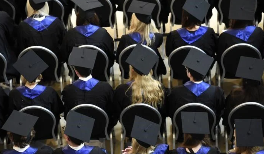 ����ѧ�������� ����ʹʧ1.6����Ԫ����ȫ����һ