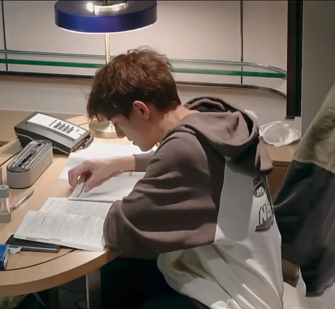 �������ǣ�Ǯ׬���ˣ����Ѷ���ʿ