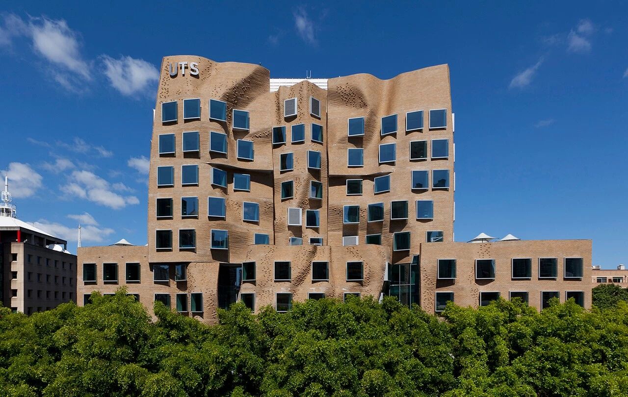 ȫ�����ħ�á��Ľ���ʦ