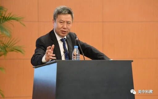 堪萨斯大学华裔教授:西方教育已发生了很大改变