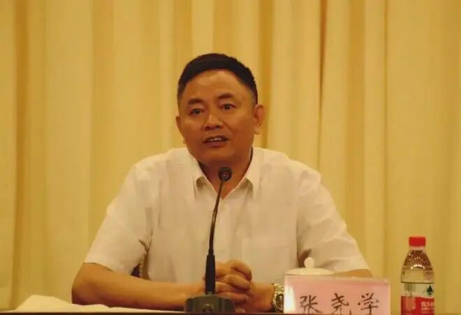 有感张尧学被“除名”:对待“问题人物“,历史不该留白