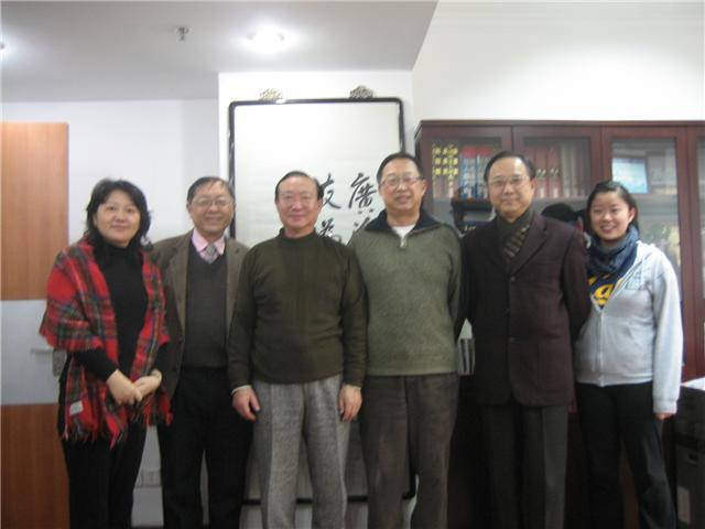 美国华裔教授专家网配合上海欧美同学会和上海世博局完成“上海国际形象”问卷调查