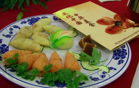 广州市侨办别开生面“以食为媒”蒂华纳举行中国厨艺表演