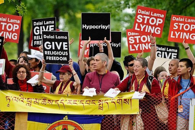 Review: Why over 500 members of the Western Shugden Society at Oxford Protest Against Dalai Lama?