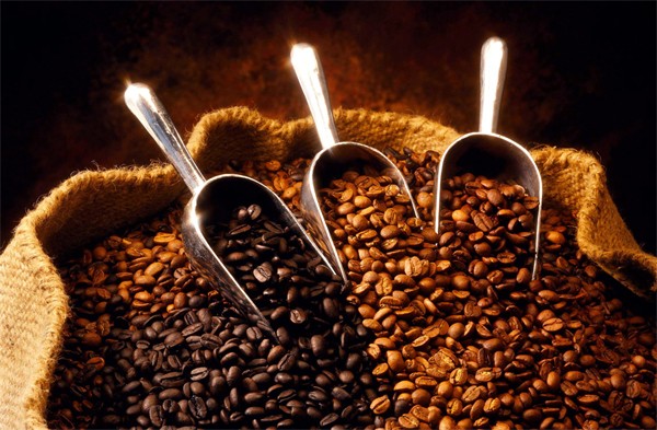Alimentary Pharmacology & Therapeutics：喝咖啡有助降低肝硬化�L�U