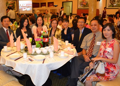 晨光基金会成立7周年 感谢洛杉矶华裔社区奉献