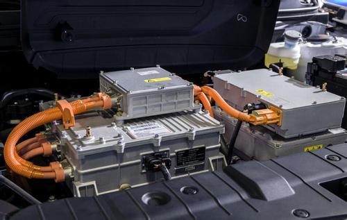 马里兰大学、陆军所和ANL新型高度氟化电解液可提高电动汽车电池性能