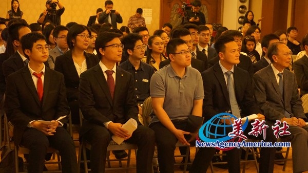 总领馆举行2018中国国家优秀自费学生奖学金颁奖仪式